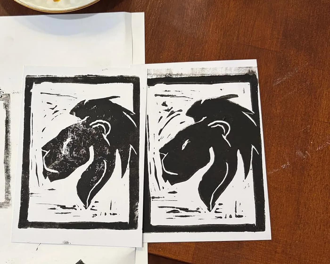 Cartes gravées, tête de lion, printmaking made at Artichaut in Montmartre