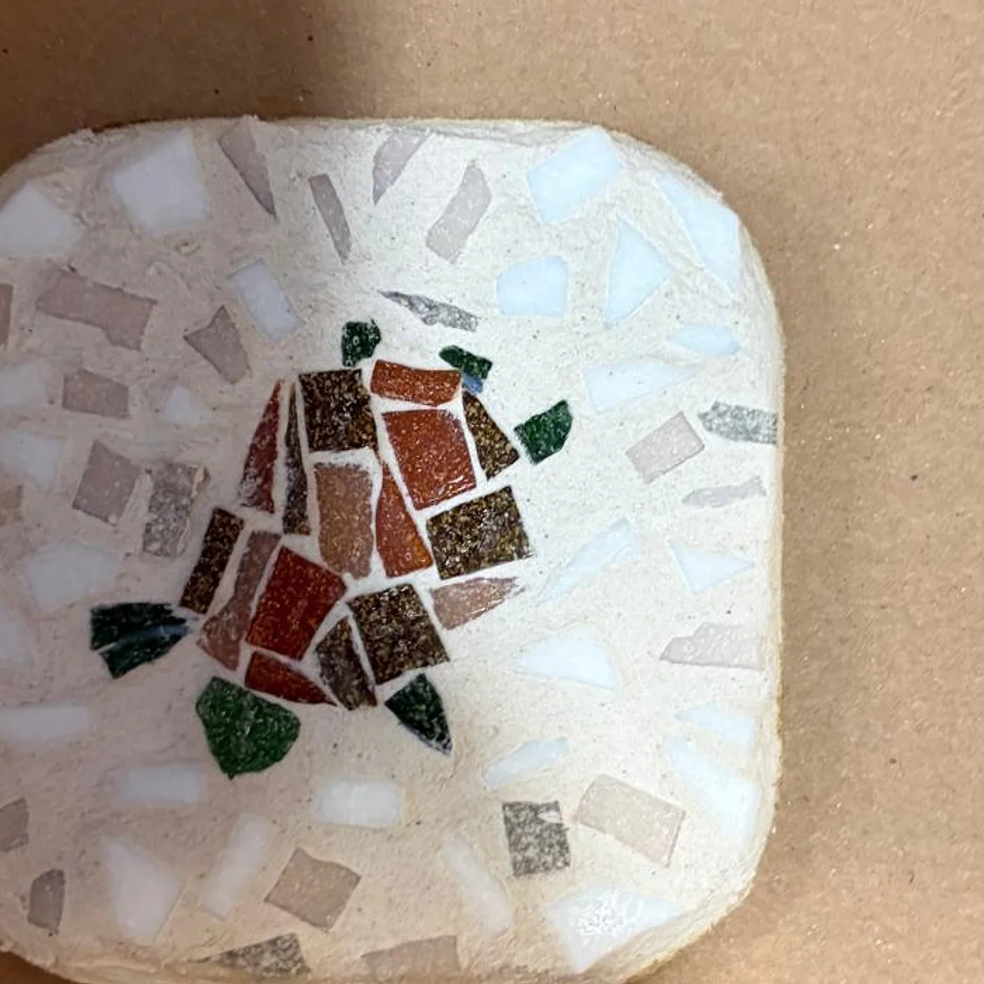 Dessous de verre, tortue en mosaïque, mosaic made at Artichaut in Montmartre